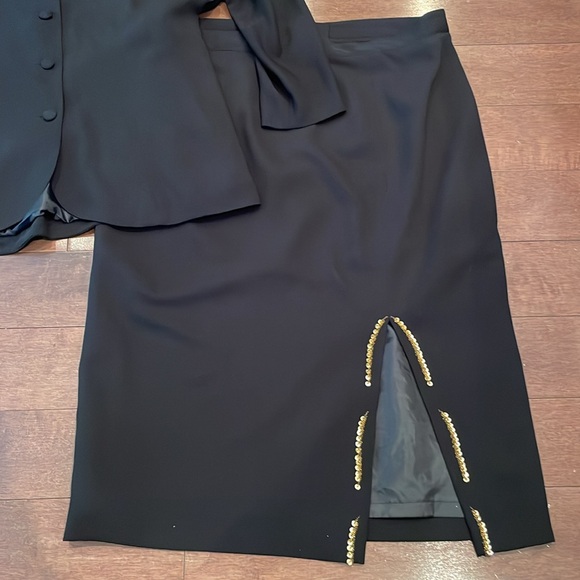 Obsessions by Mr. Suli black suit - Picture 2 of 11